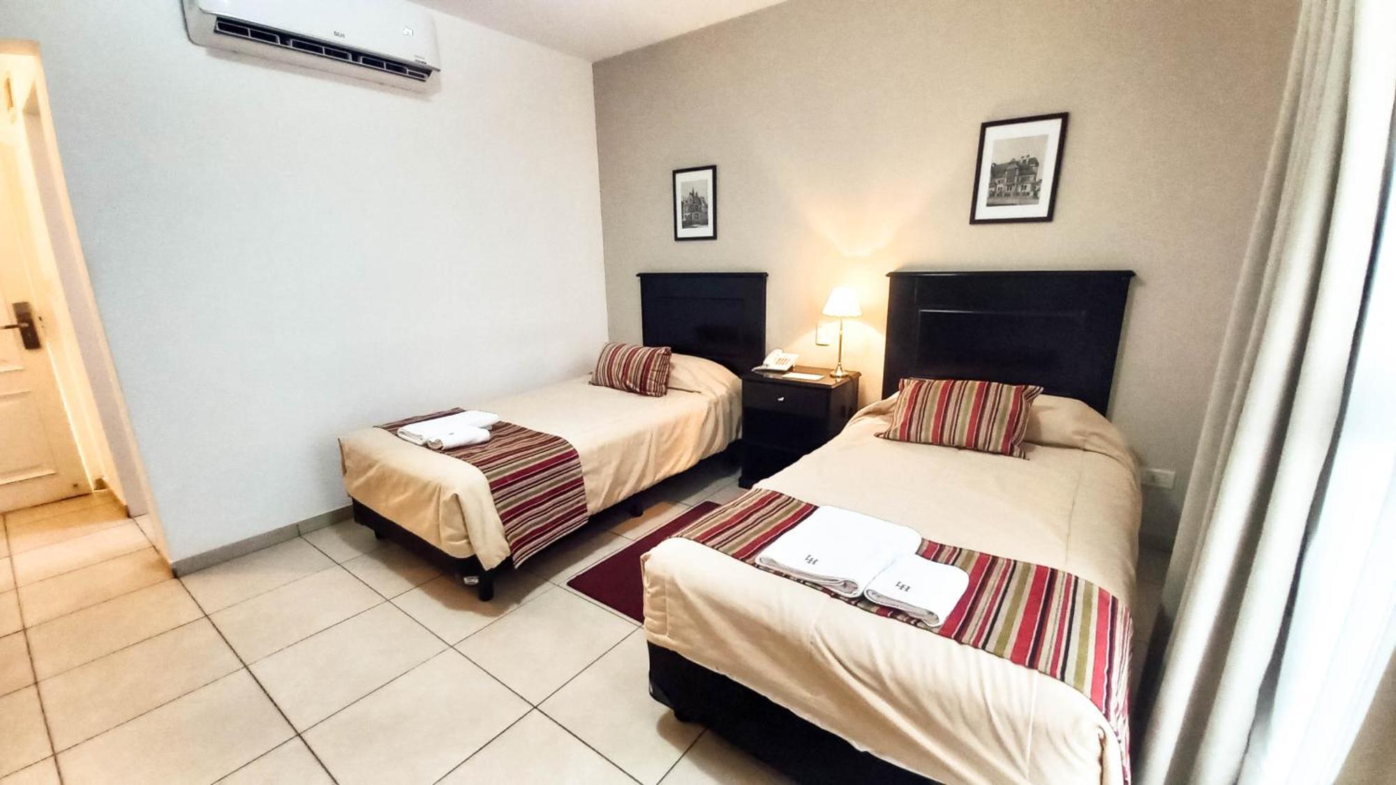 Laplace Hotel Córdoba Buitenkant foto
