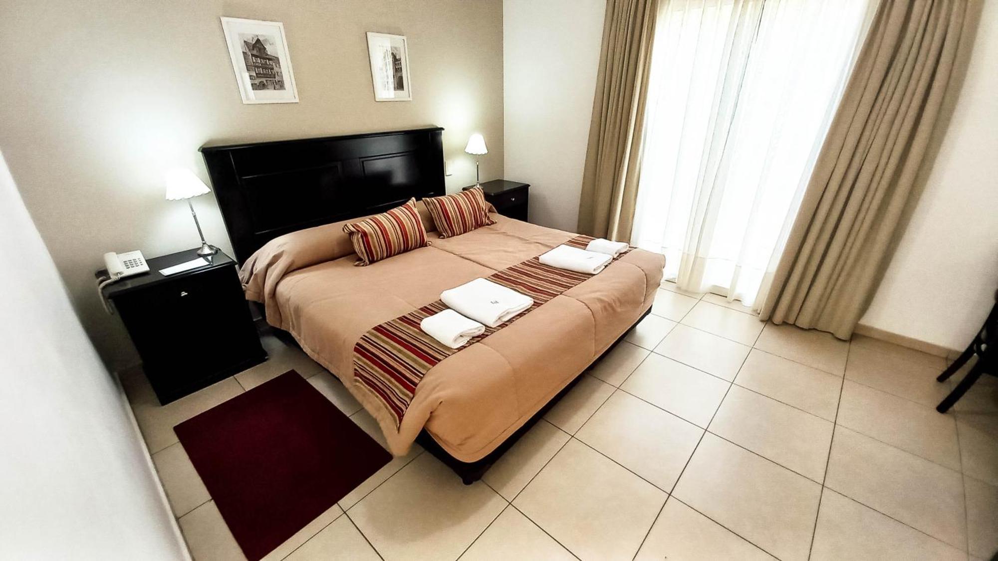 Laplace Hotel Córdoba Buitenkant foto