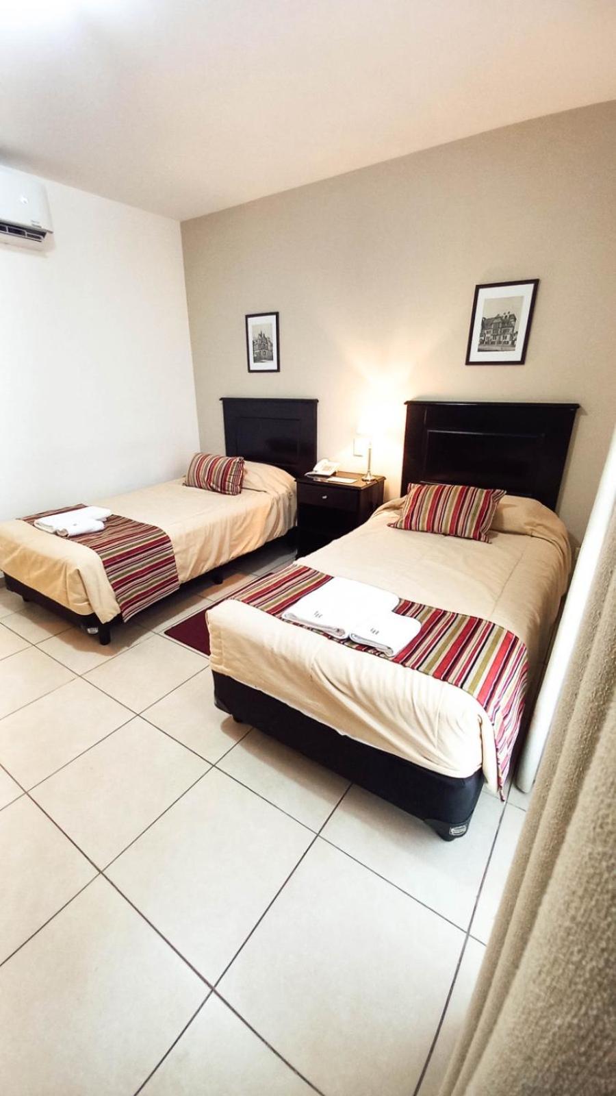 Laplace Hotel Córdoba Buitenkant foto